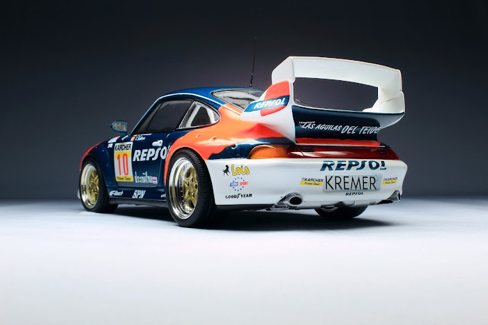 UT 1/18 - Porsche 993 GT2 Repsol | DiecastXchange Forum